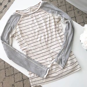 lululemon || full tilt long sleeve || sz 8